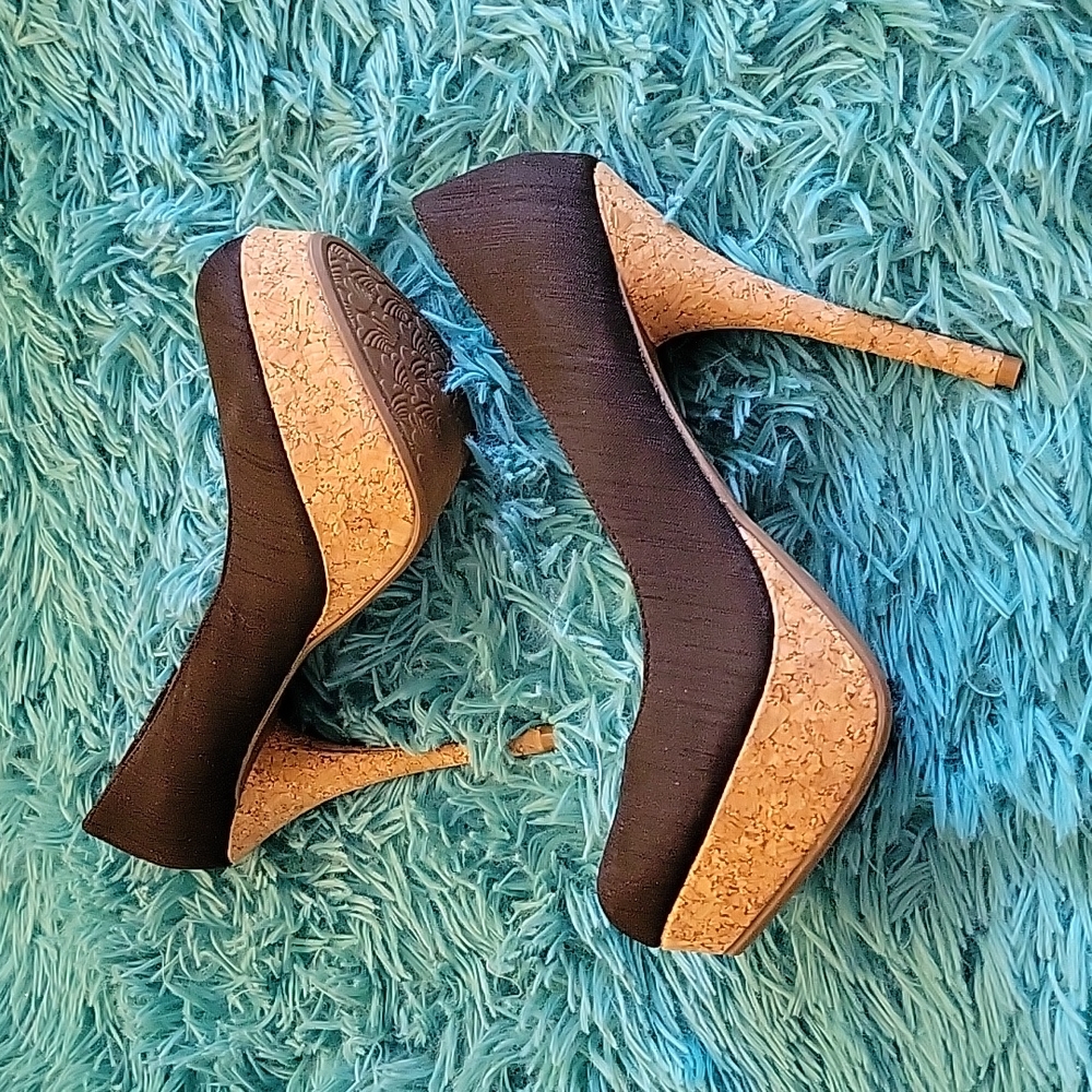 Dollhouse Black Heels Size 8